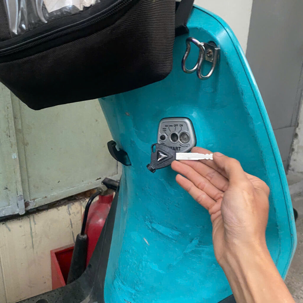 Làm chìa khóa xe điện Vinfast Đánh chìa khóa Vinfast