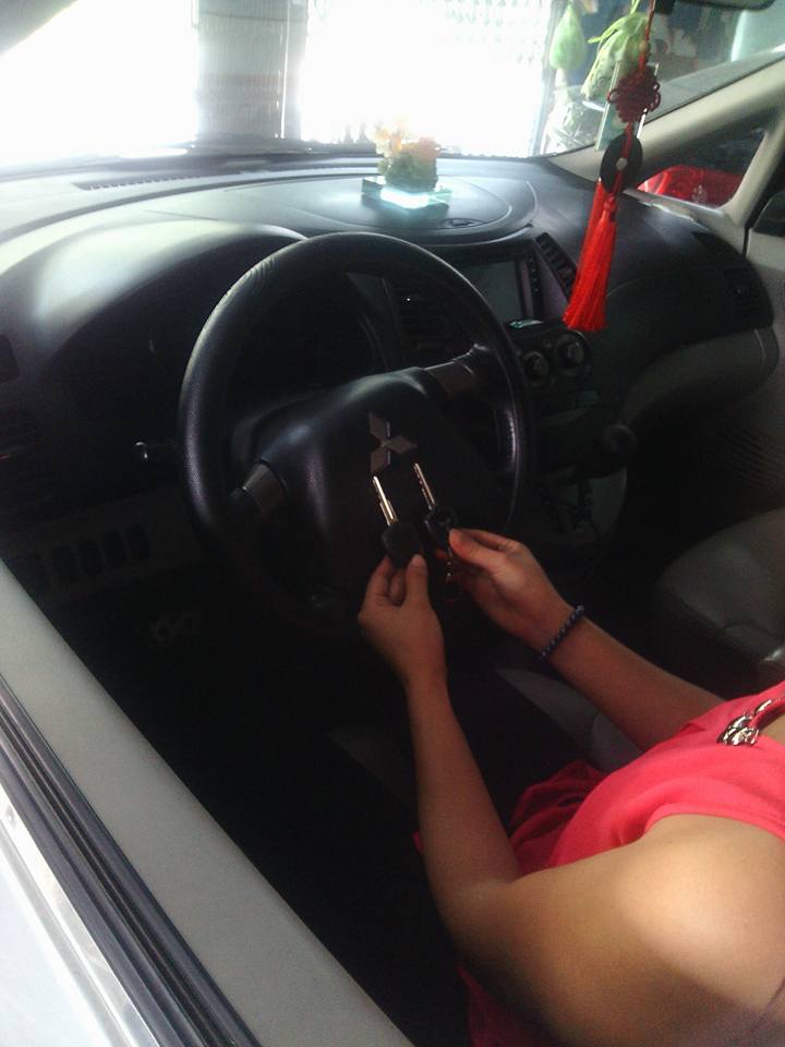 lam-chia-khoa-xe-mitsubishi-lancer