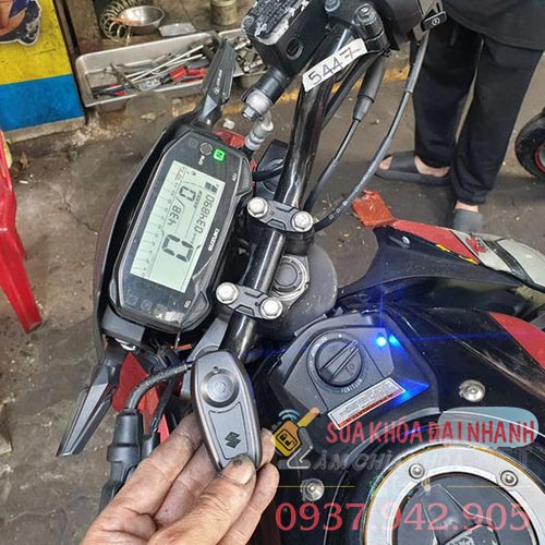 Làm lại chìa khóa smartkey xe Suzuki GSX R150 S150 chỉ 1,2 triệu