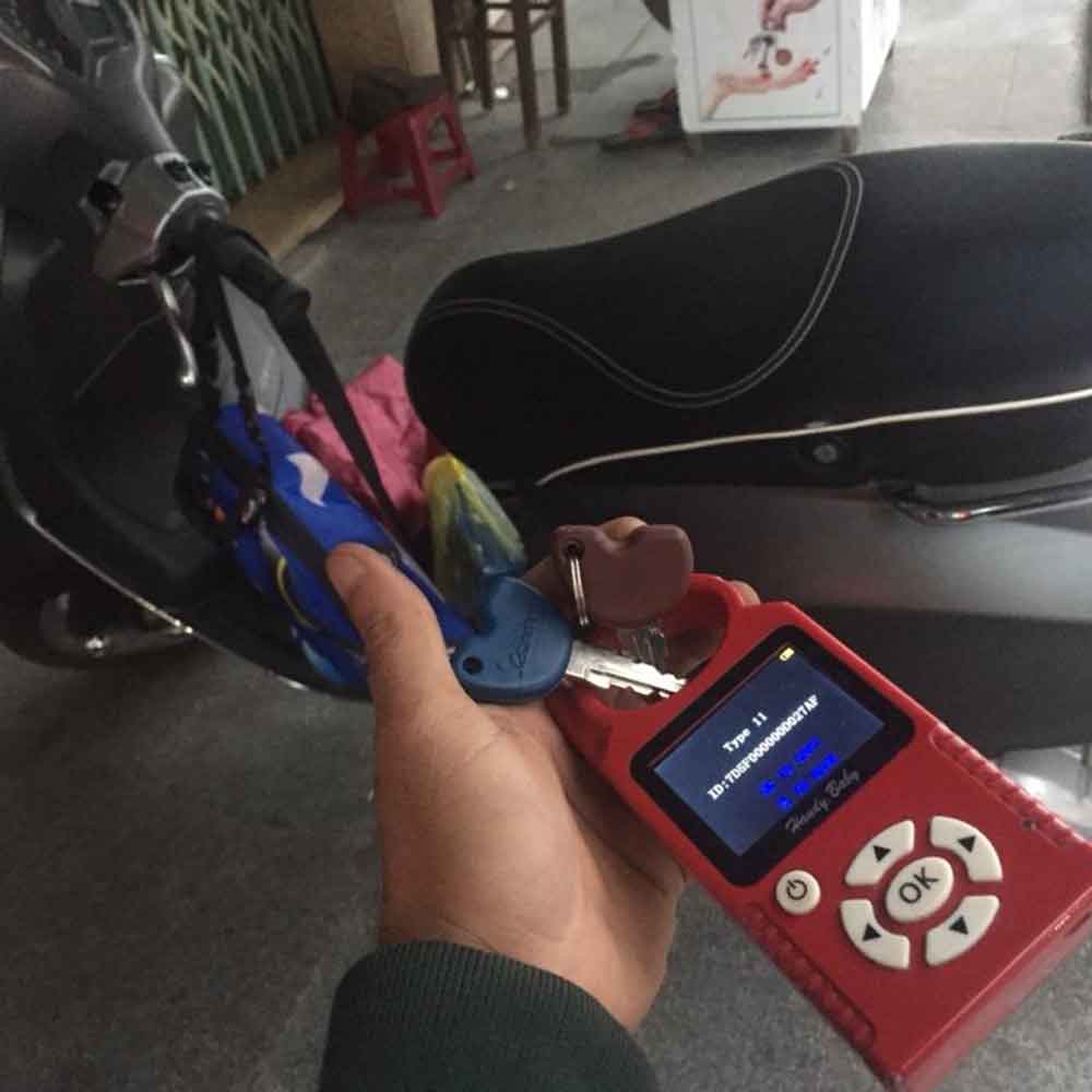 Chỗ chép chìa khóa từ xe máy Paggio Vespa Liberty Fly SH300i uy tín